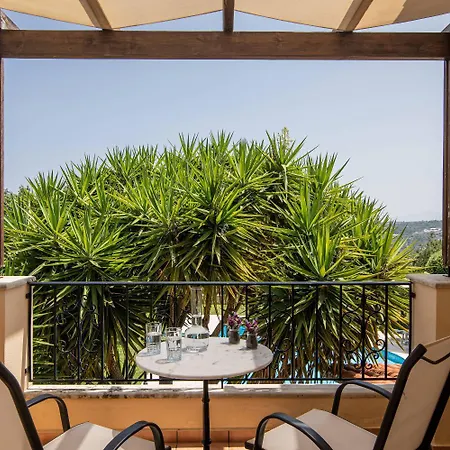 Anemoni Villa *